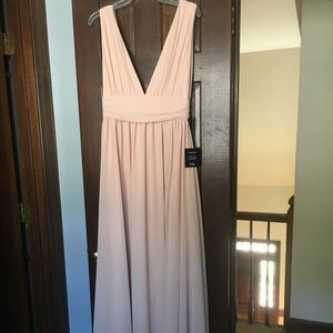 Lulu’s blush gown